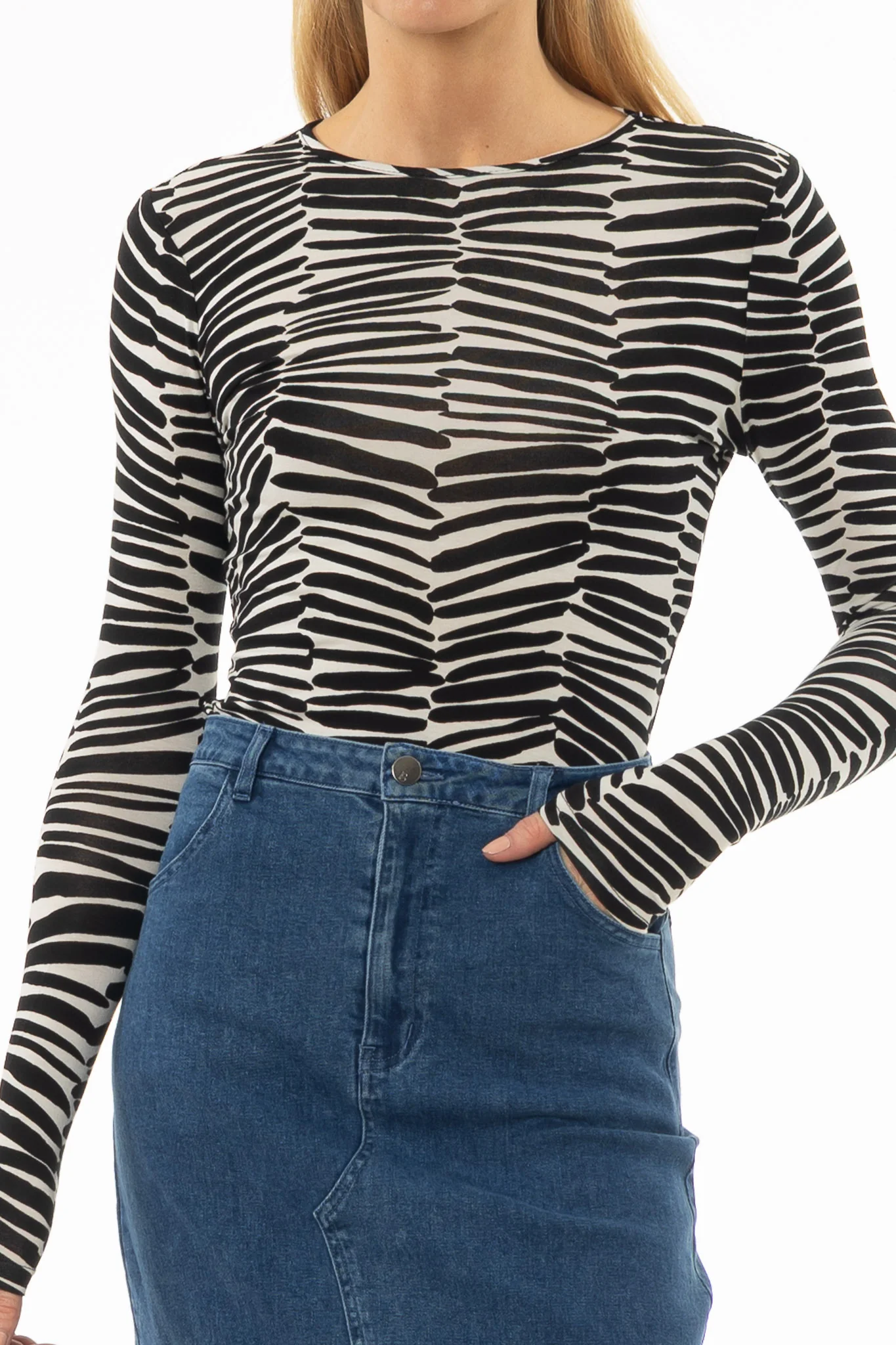Black And White Safari Round Neck T-Shirt - Image 2