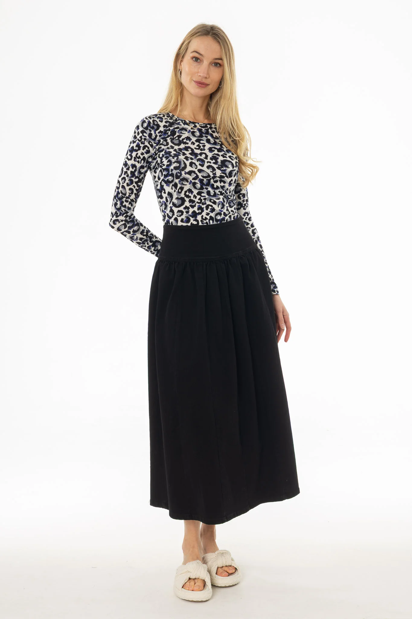 Black Denim Gathered Maxi Skirt - Image 5