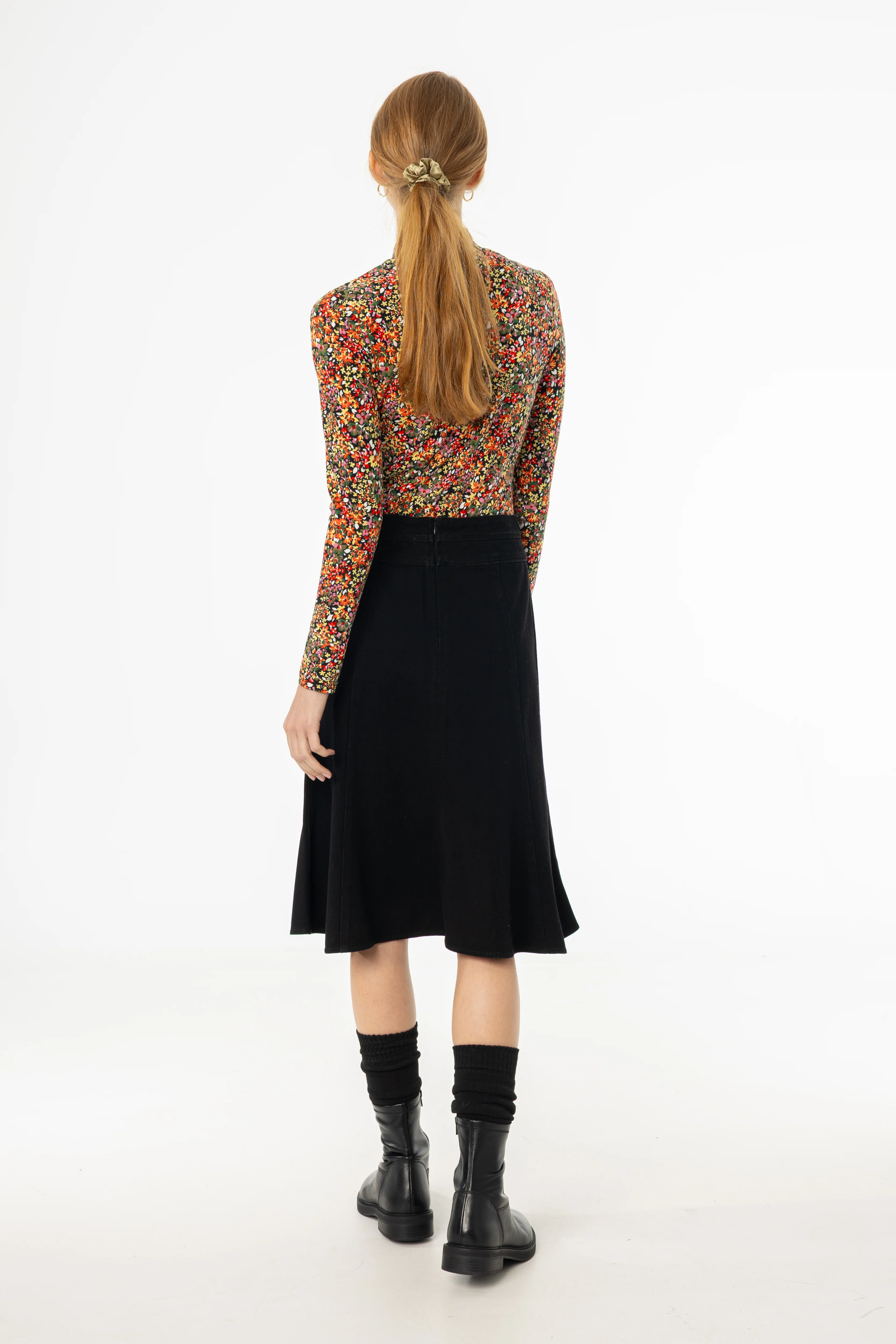 Black Flared Denim Skirt - Image 4