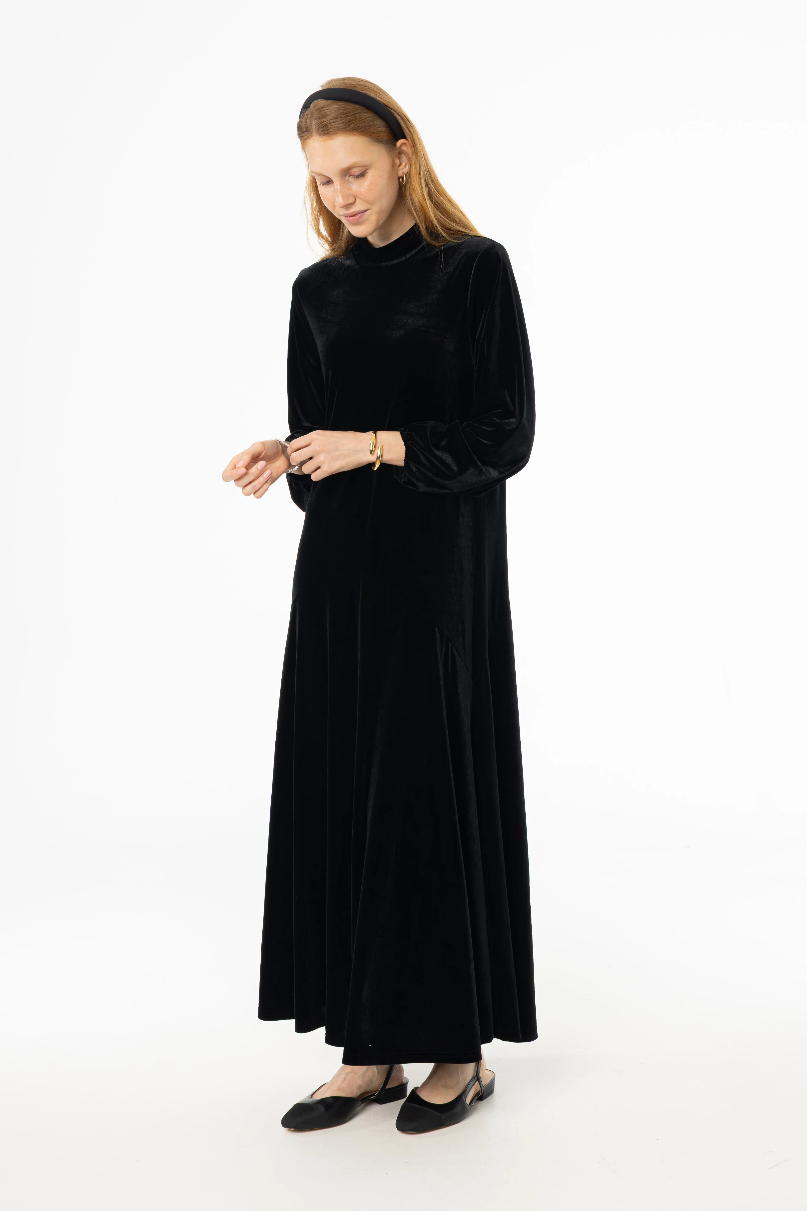 Black Flared Hem Velvet Maxi Dress - Image 2