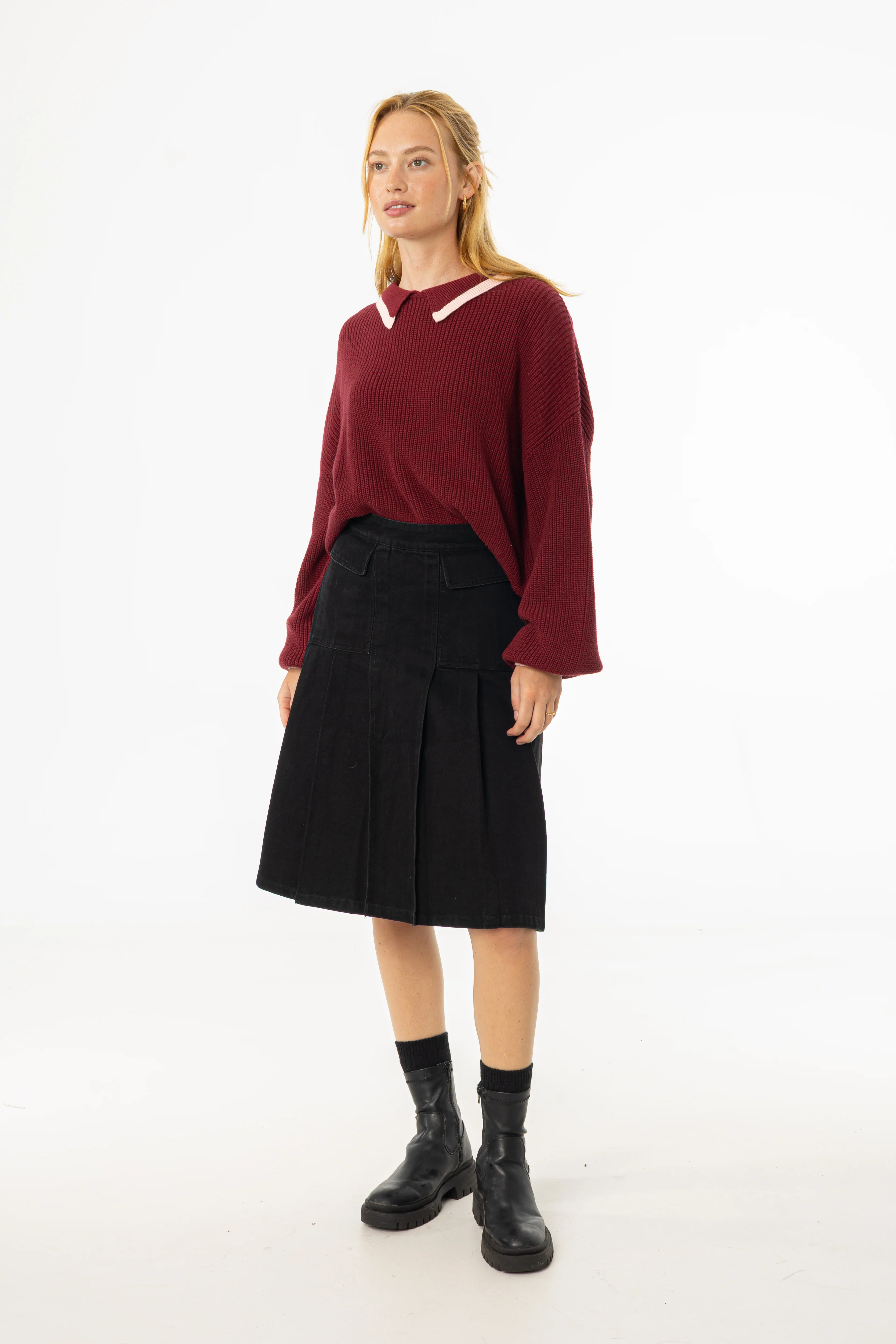 Black Half Pleat Cargo Denim Skirt - Image 3