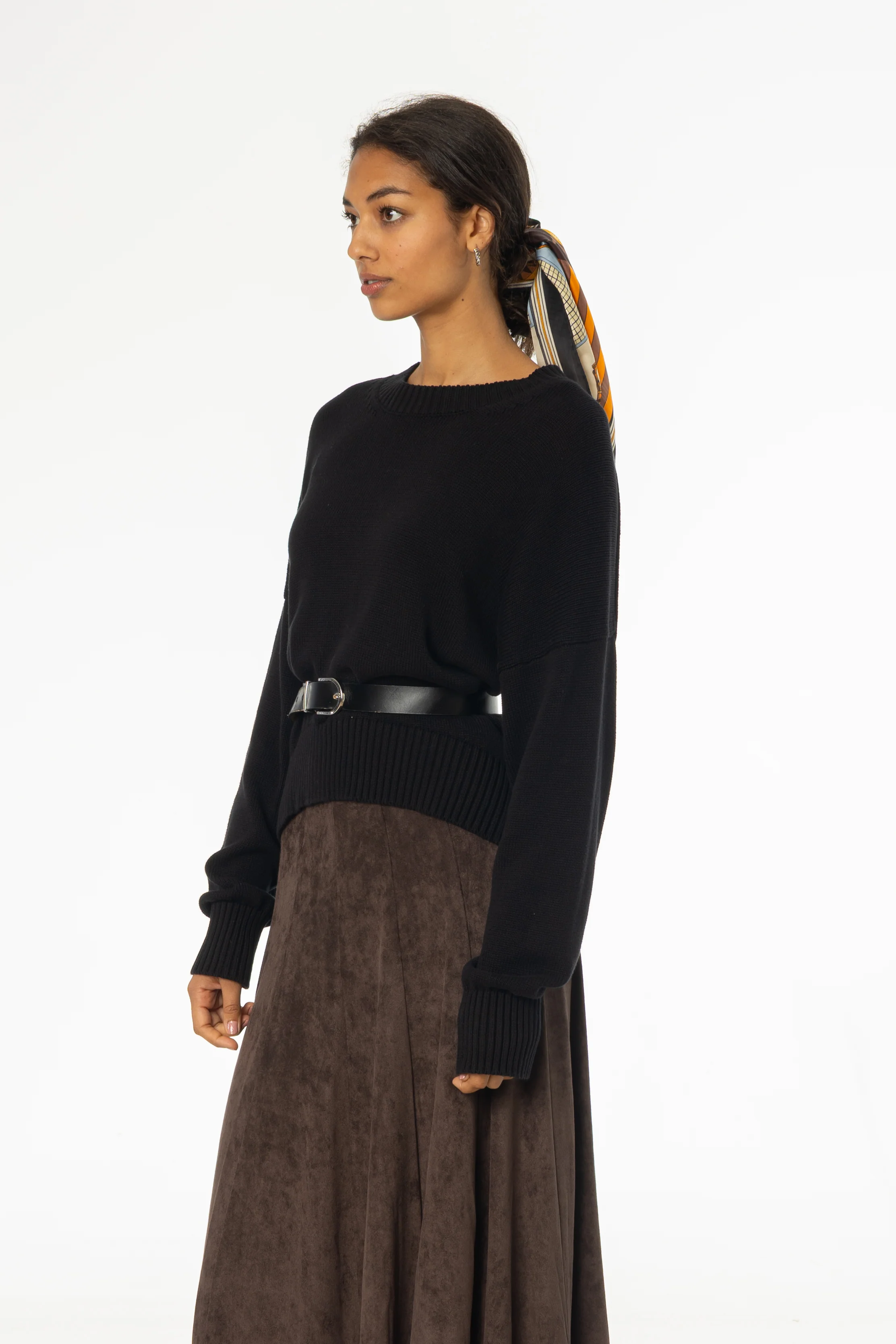 Black High-Low Oversized Sweater - Image 2