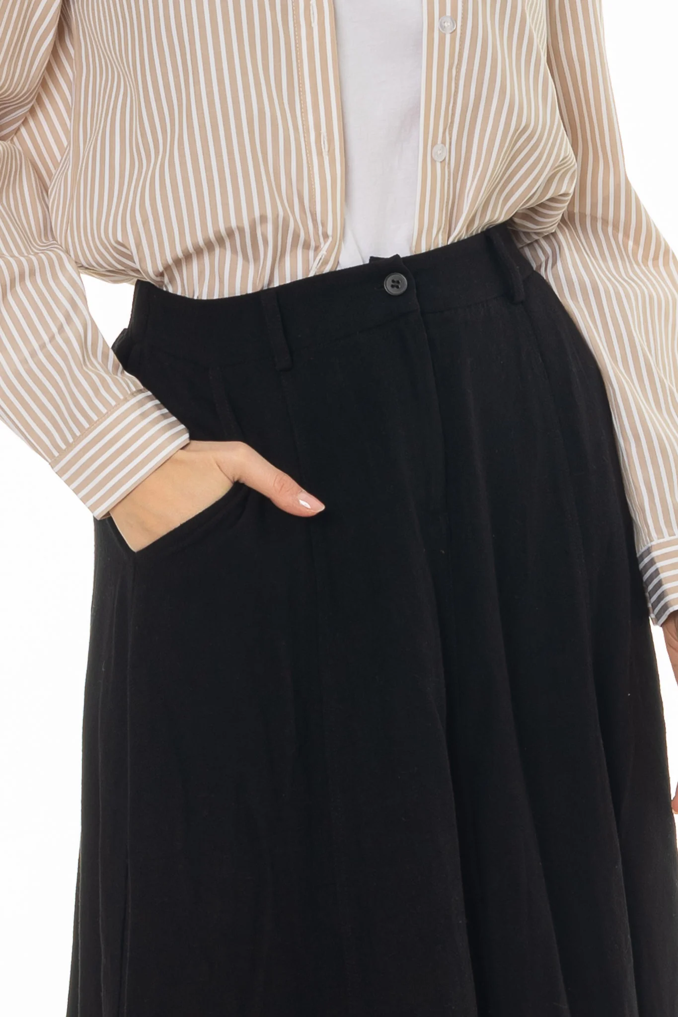 Black Paneled Linen Feel Maxi Skirt - Image 2