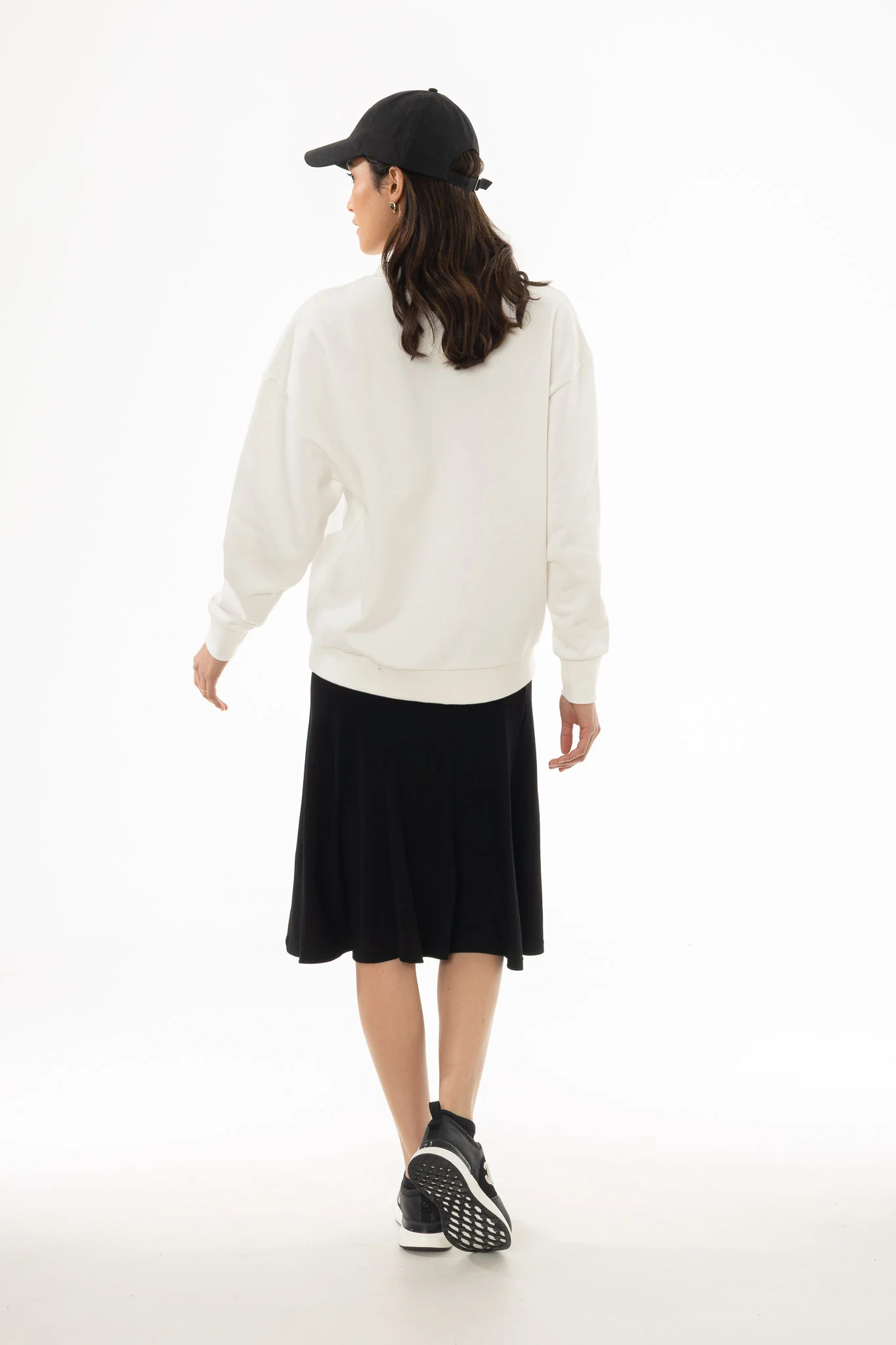 Black Ribbed Basic Flare Skirt - Image 4