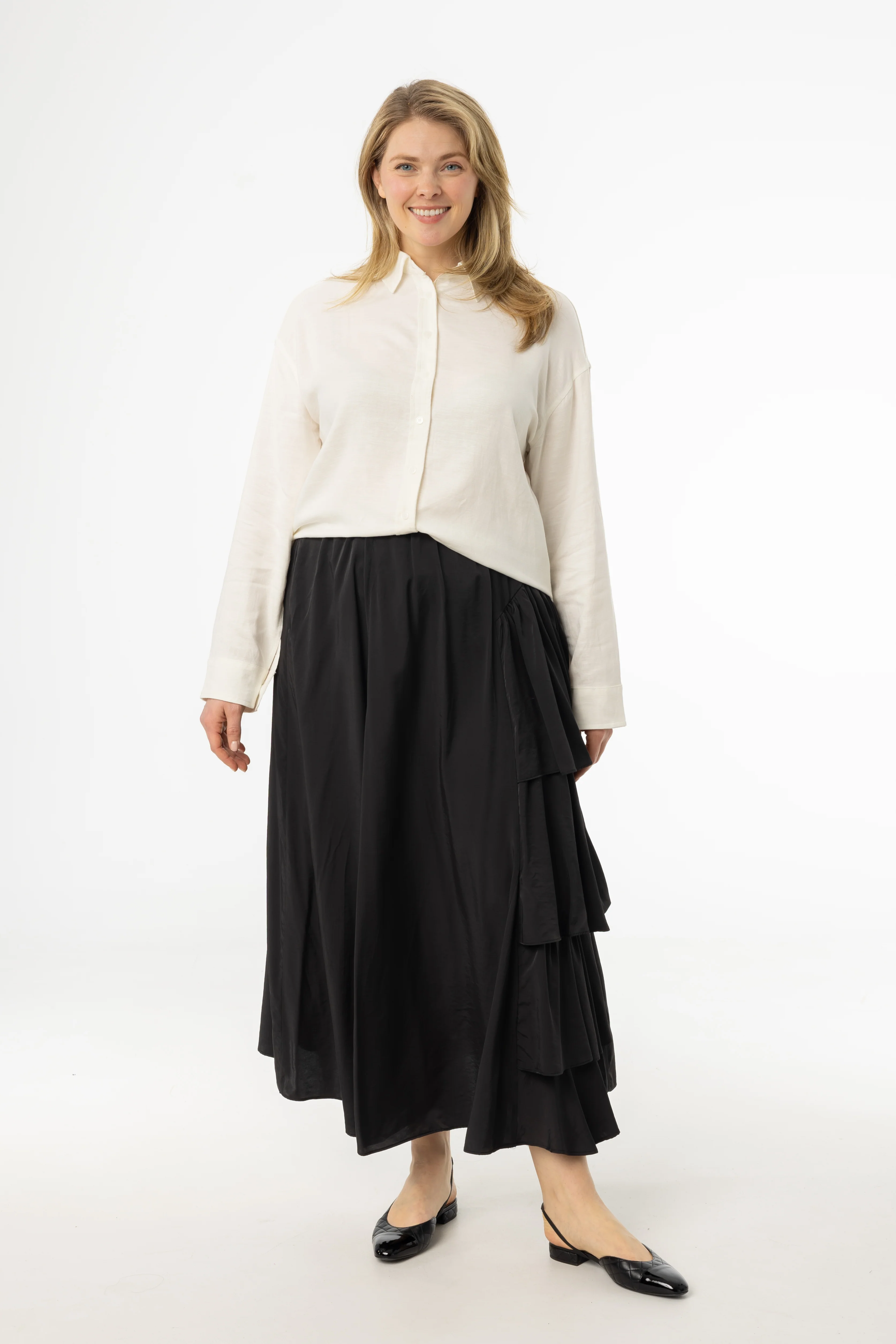 Black Side Ruffle Skirt - Image 4