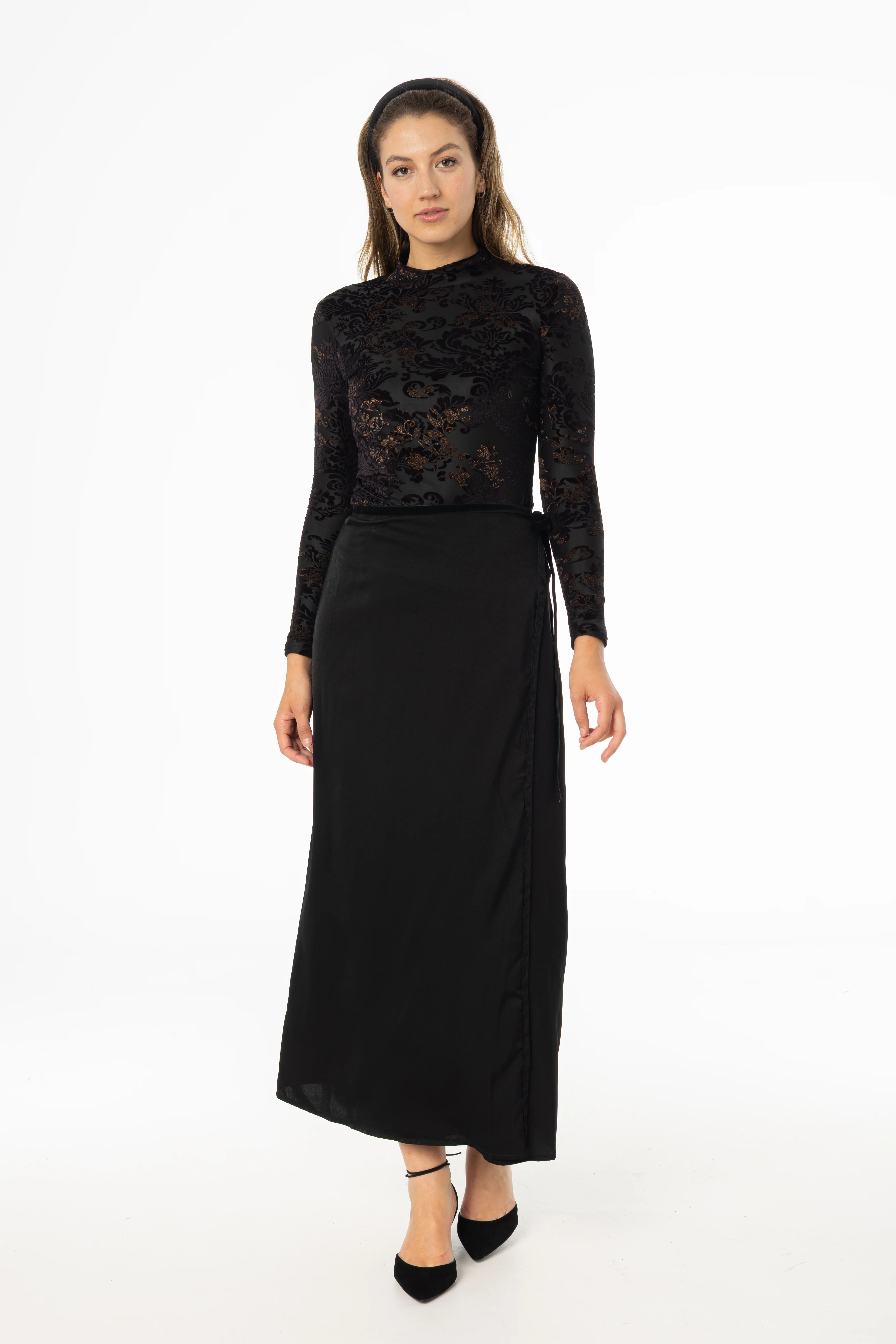 Black Velour Trim Wrap Skirt - Image 2