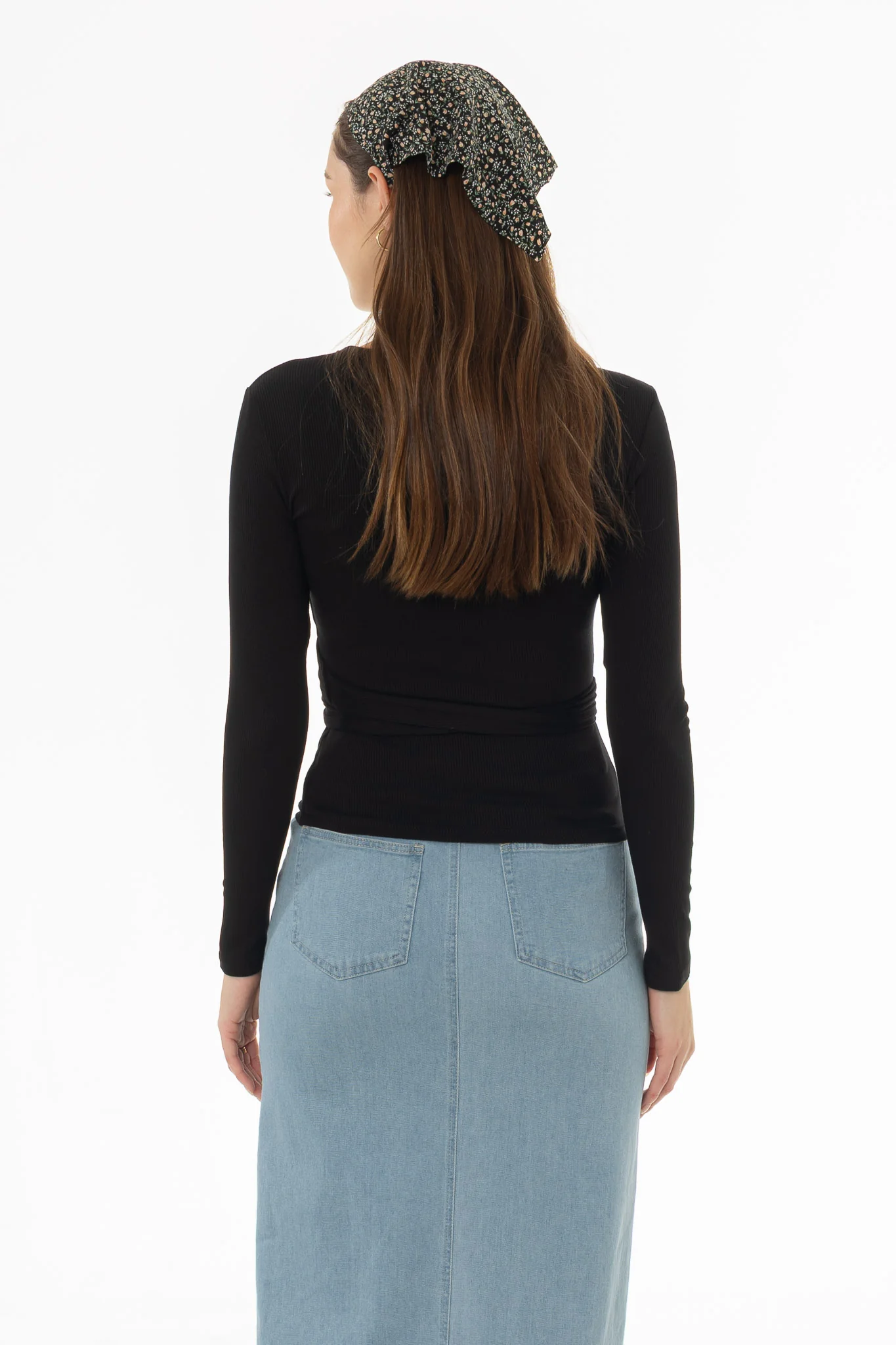 Black Wrap T-Shirt - Image 5