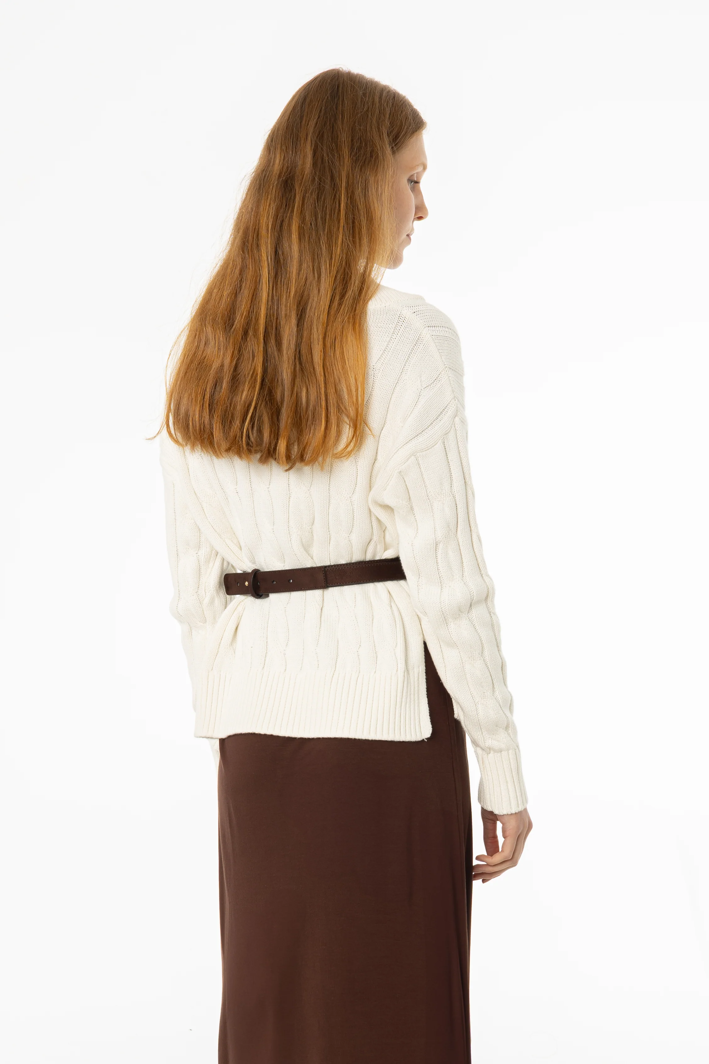 Cream V-Neck Cable Knit Sweater - Image 4