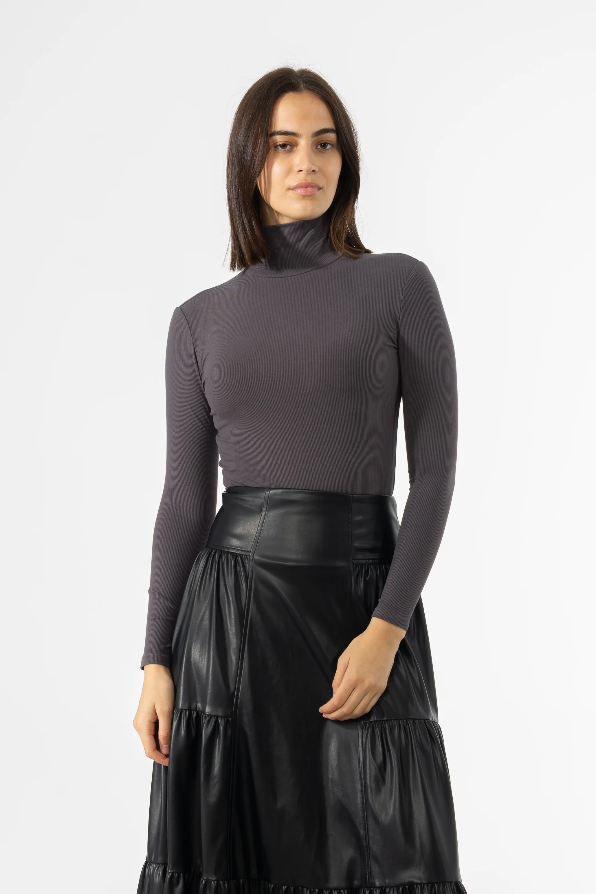 Grey Ribbed Turtleneck Top - Image 4