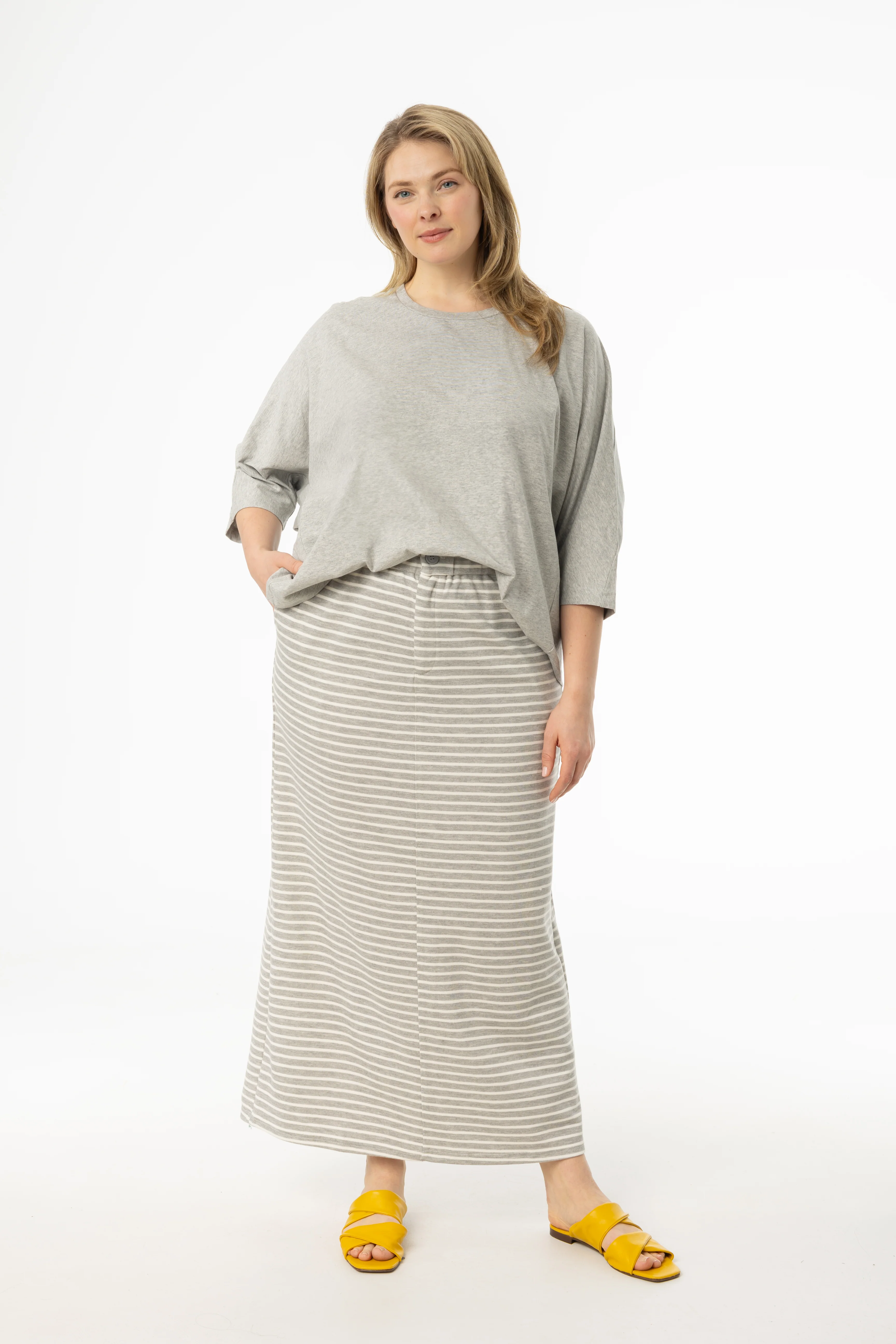 Grey Striped Stretch Maxi Skirt - Image 4