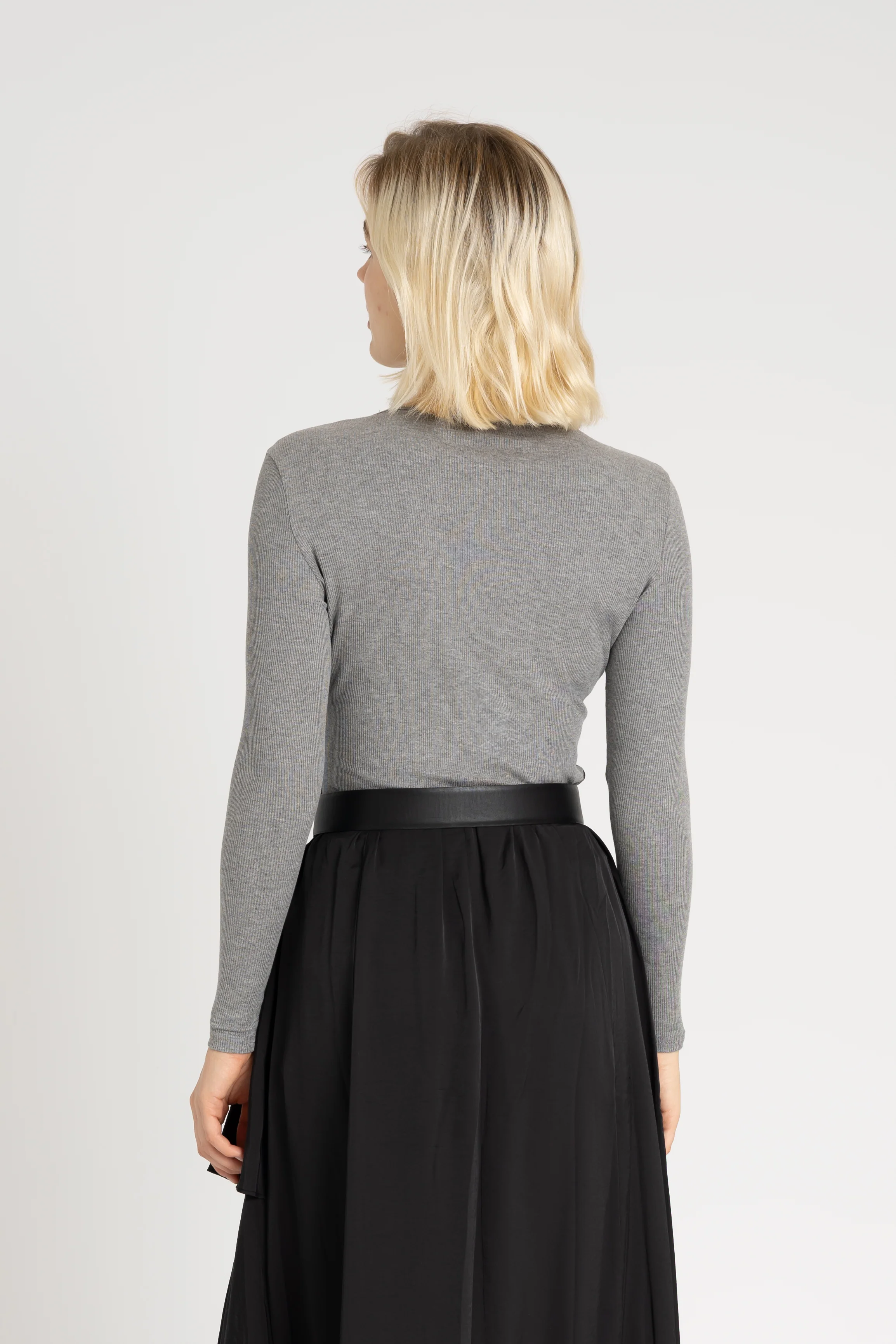 Grey Long Sleeve Ribbed Tee - Image 3