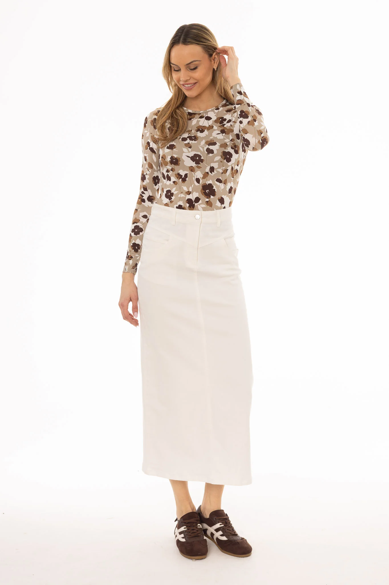 White Coin Pocket Denim Maxi Skirt - Image 5