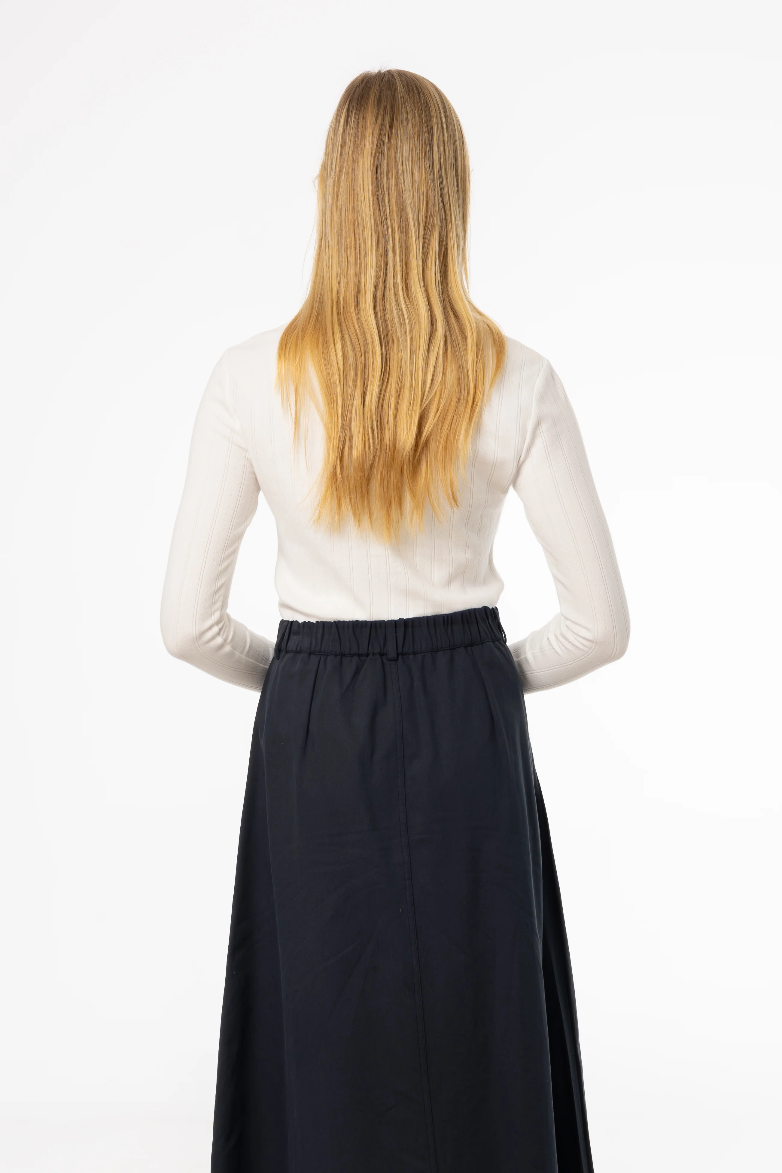White Pointelle Scalloped T-Shirt - Image 3